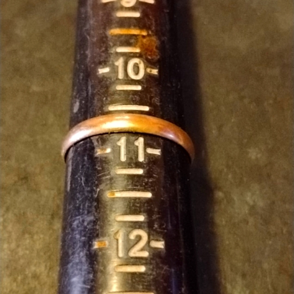 Gold ring